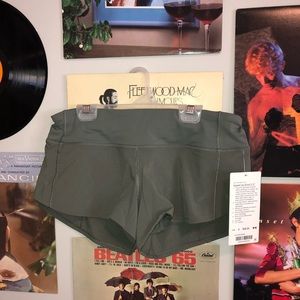 Lululemon Speed Up Short 2.5”